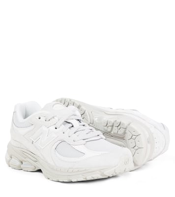 2002 suede and mesh sneakers | New Balance Kids