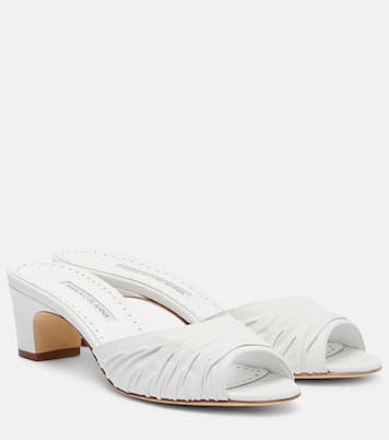 Pantoletten Piruabar 50 aus Leder | Manolo Blahnik