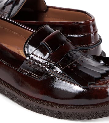 Tasseled patent leather loafers | PèPè