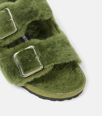 Sandalen Arizona aus Shearling | Birkenstock 1774