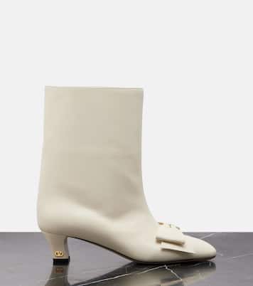 Bowow 45 leather ankle boots | Valentino Garavani