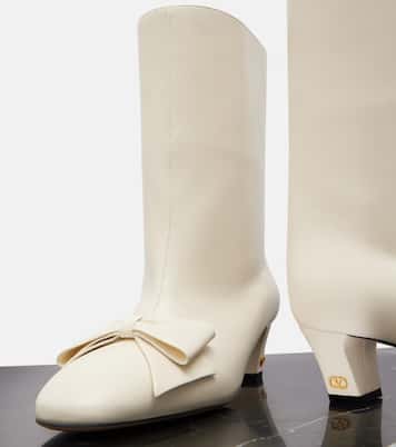 Bowow 45 leather ankle boots | Valentino Garavani