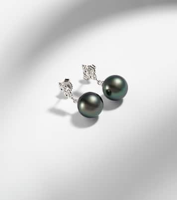 18kt white gold drop earrings with pearls and diamonds | Mikimoto
