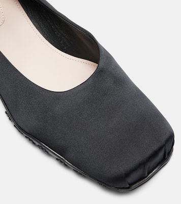 Ballet Runner embellished ballet flats | Simone Rocha