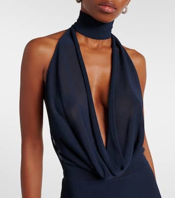 Robe | Aya Muse