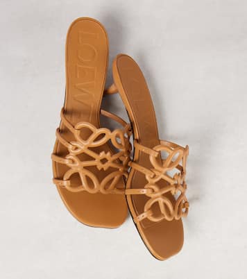 Paula's Ibiza Pantoletten Petal Anagram | Loewe