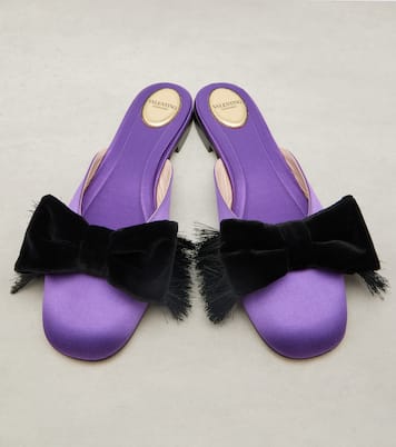 Reinette bow-detail satin flats | Valentino Garavani