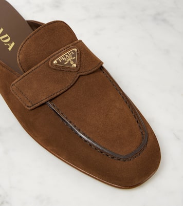 Mules in suede con logo | Prada