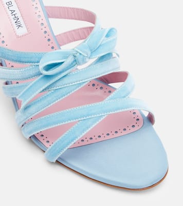 Pantoletten Clementel 70 aus Samt | Manolo Blahnik