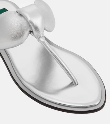 Tongs en cuir métallisé | Pucci