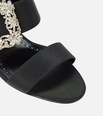 Sandalias Gable de satén adornadas | Manolo Blahnik