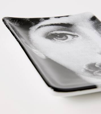 Tema e Variazioni N.137 porcelain ashtray | Fornasetti