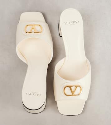 Pantoletten VLogo Signature aus Leder | Valentino Garavani