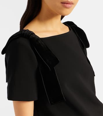 Bow-detail velvet-trimmed crêpe top | Carolina Herrera