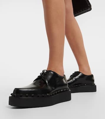 Stringate Rockstud M-Way in pelle | Valentino Garavani
