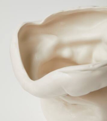 Well Wrapped vase | Completedworks