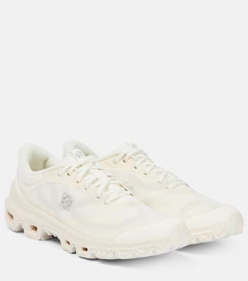 x On Cloudventure 2.0 running shoes | Loewe