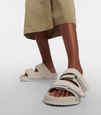 x Tekla Uji suede slides | Birkenstock 1774