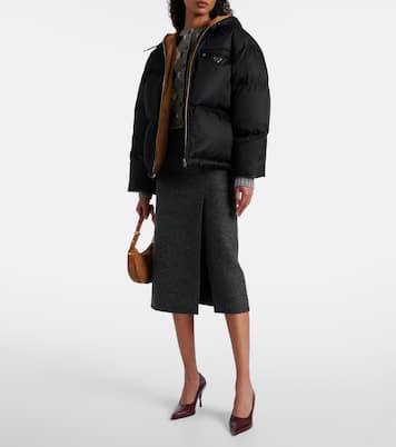 Re-nylon 로고 다운 재킷  | Prada