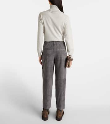 Pantaloni regular in suede | Brunello Cucinelli