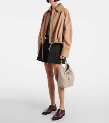 Schultertasche Squeeze Small aus Leder | Loewe