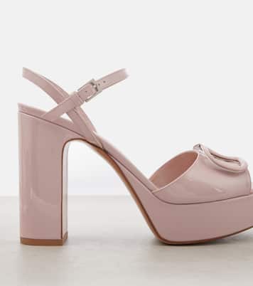 115 VLogo patent leather platform sandals | Valentino Garavani