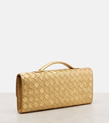 Andiamo Intrecciato metallic leather clutch | Bottega Veneta
