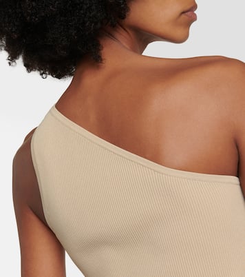 Top asymétrique | Toteme