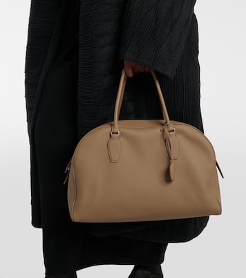 India 15.75 leather tote bag | The Row