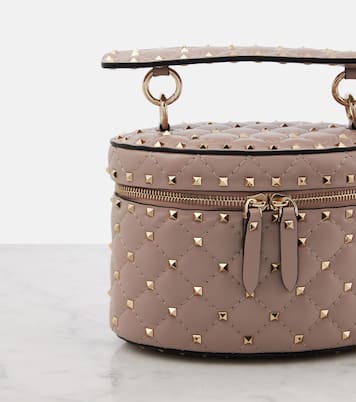 Schultertasche Rockstud Spike Small aus Leder | Valentino Garavani
