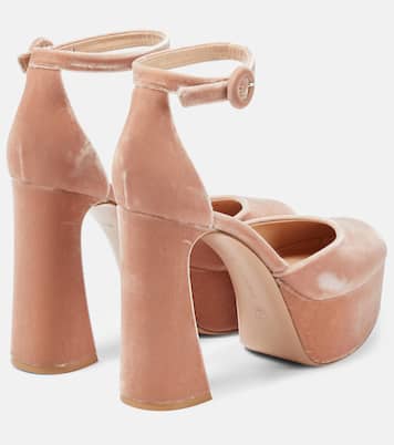 Plateau-Pumps Holly 120 aus Samt | Gianvito Rossi