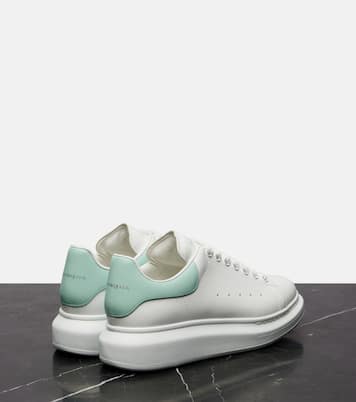 Zapatillas oversized de piel | McQueen