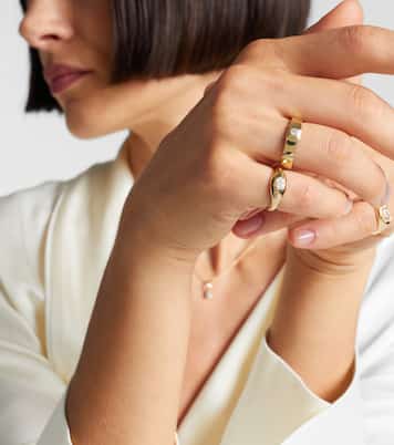 Essential 14kt gold pinky ring with diamonds | Stone and Strand