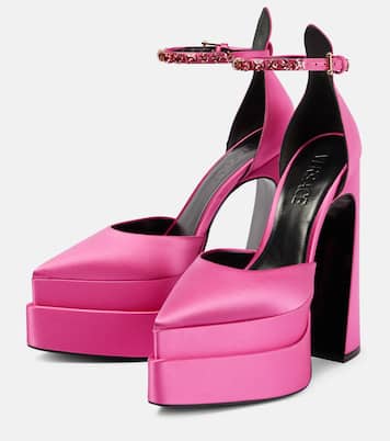 Aevitas Pointy satin platform pumps | Versace