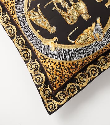Cojín de satén de algodón con logo | Versace Home