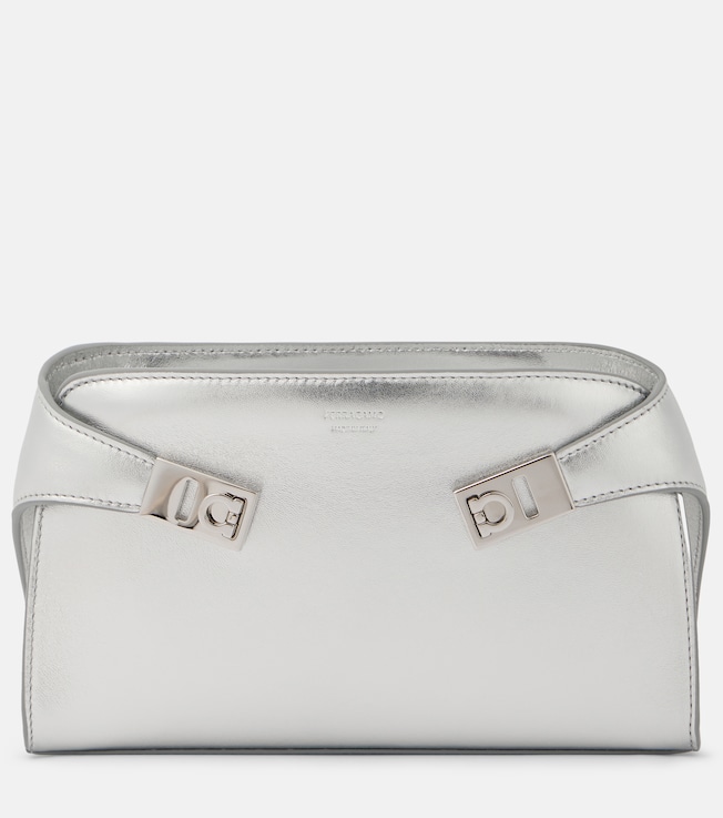 Hug Mini leather crossbody bag | Ferragamo