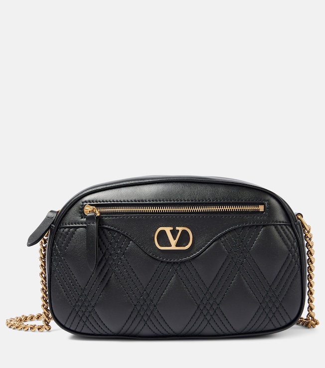 Quiltie 67 Small leather shoulder bag | Valentino Garavani