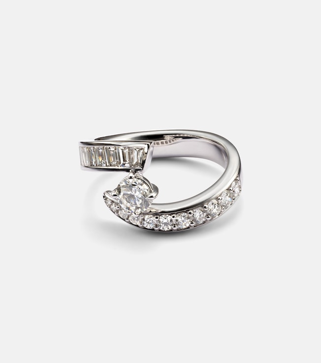 Inner Fire 18kt white gold ring with diamonds | Bucherer Fine Jewellery