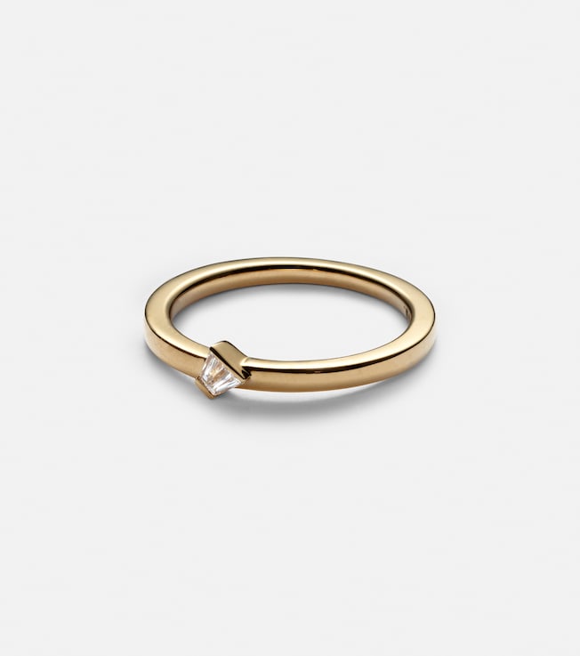 18kt white gold ring with diamonds  | Bucherer Fine Jewellery