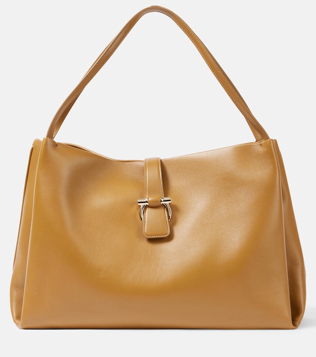 Medium leather tote bag | Ferragamo