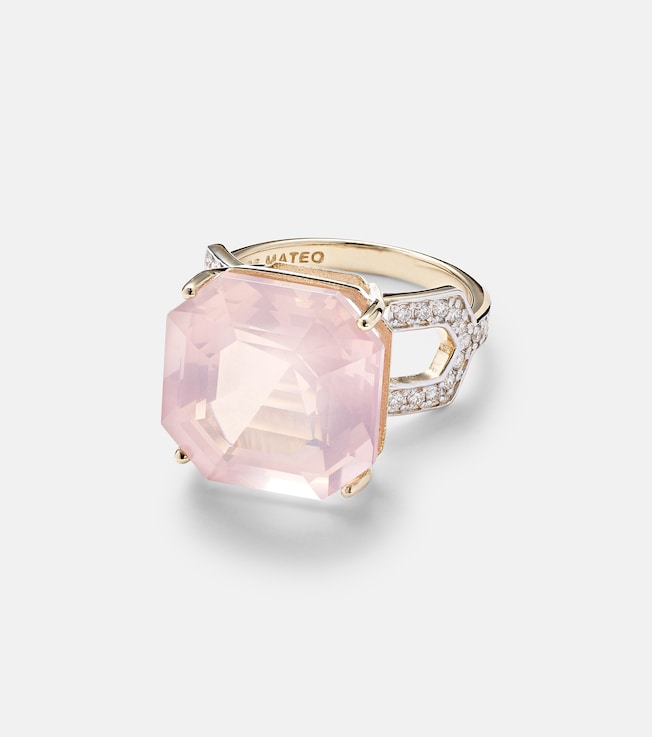 14kt gold ring with topaz and diamonds | Mateo