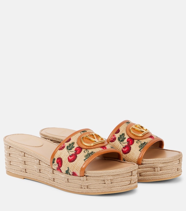 VLogo Cherryfic platform slides | Valentino Garavani