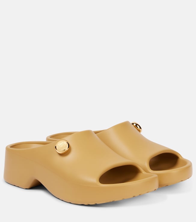 Anagram platform slides | Loewe