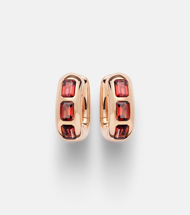 Iconica 18kt rose gold earrings with pyrope garnets | Pomellato