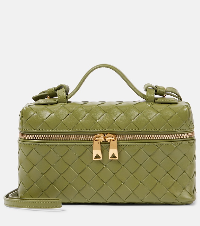 Bang Bang Intrecciato leather vanity bag | Bottega Veneta
