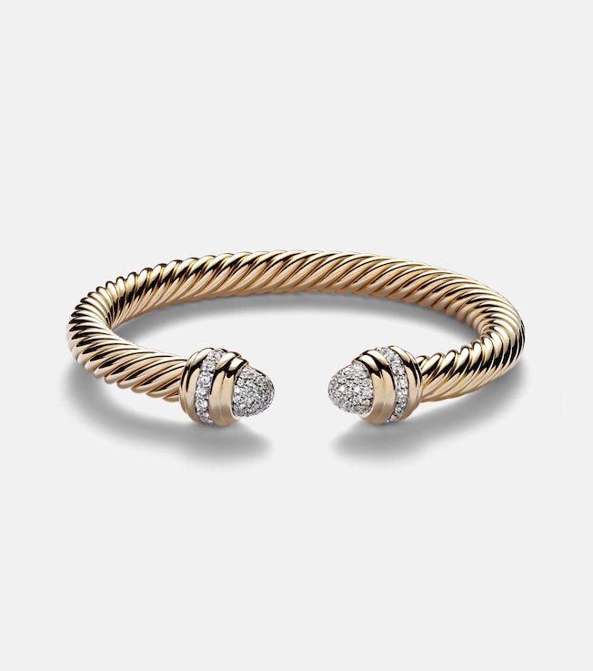 Classic Cablespira® 18kt gold bangle with diamonds | David Yurman