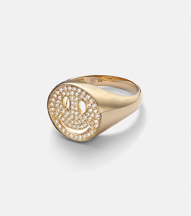 Happy Face 14kt yellow gold signet ring with diamonds | Sydney Evan